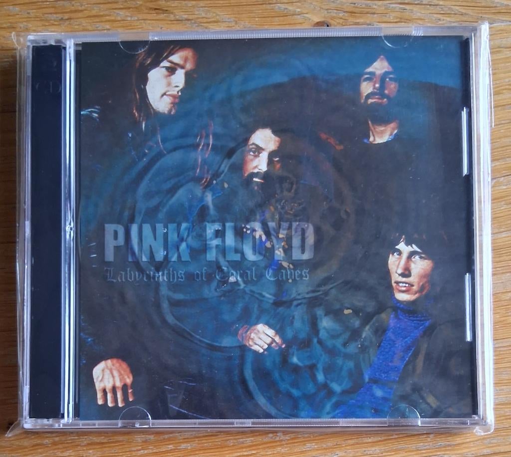 Pink Floyd Labyrinths of Coral Caves, Ophalen of Verzenden