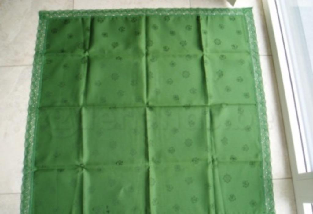 borduren Tafellaken aida rood groen / damast kruissteek kers, Verzenden, Nieuw