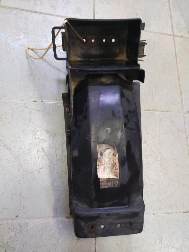 kawasaki kle 500 van '91-'03 accubak, Ophalen of Verzenden, Gebruikt