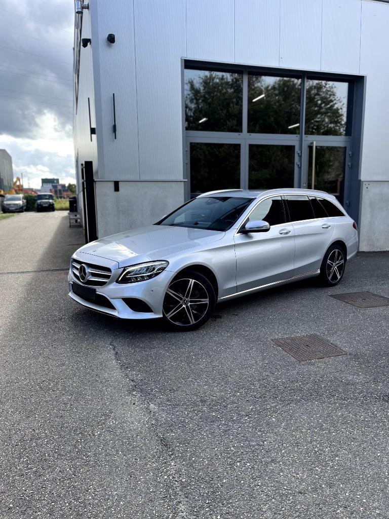 C 220 d 4Matic T 9G-TRONIC Avantgarde, Autos, Argent ou Gris, Achat, 143 kW, Euro 6
