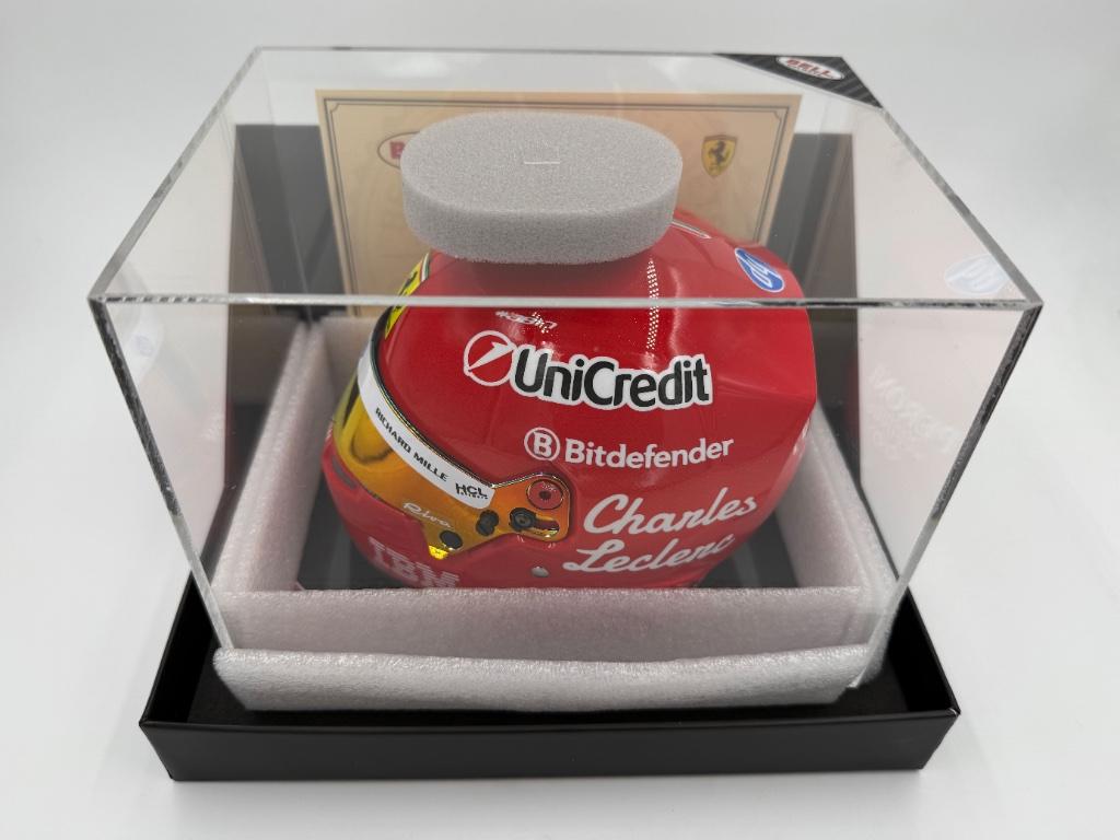 1/2 casque F1 helmet Leclerc Monza 2025 (Ferrari), Enlèvement ou Envoi