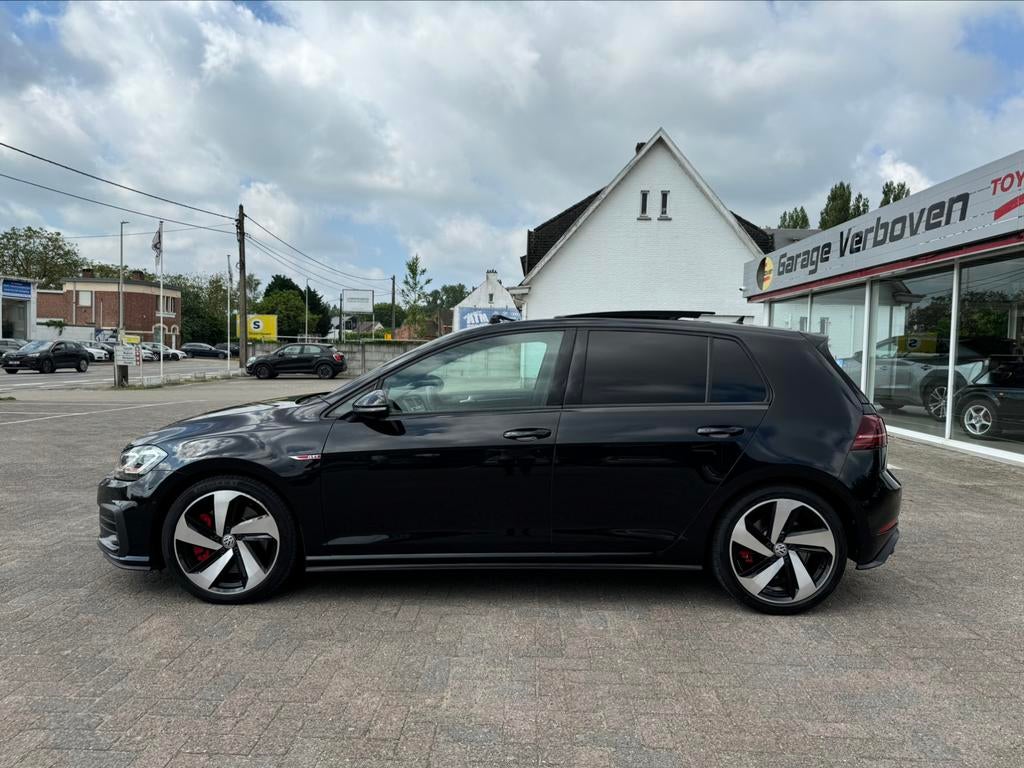 VW GOLF|7.5|GTI|PANO|ALCNTRA|PERFORMANCE, Auto's, Zwart, Bedrijf, Golf, Dealer onderhouden