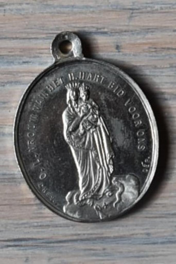 medaille OLV H. Hart Jezus H. Hart, Verzenden