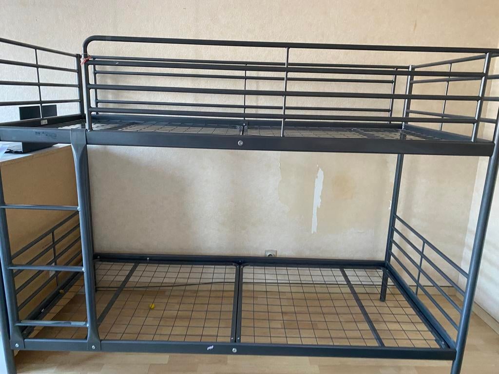 Metalen stapelbed – grijs, stevig frame, Maison & Meubles, Chambre à coucher | Lits superposés & Lits mezzanines, Comme neuf, Lits superposés