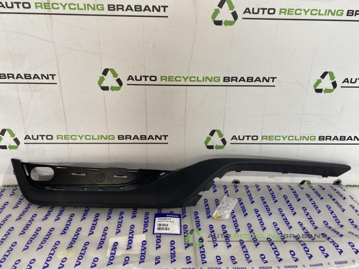 Support pare-chocs avant droit d'un Volvo S60, -, 3 mois de garantie, Utilisé, -
