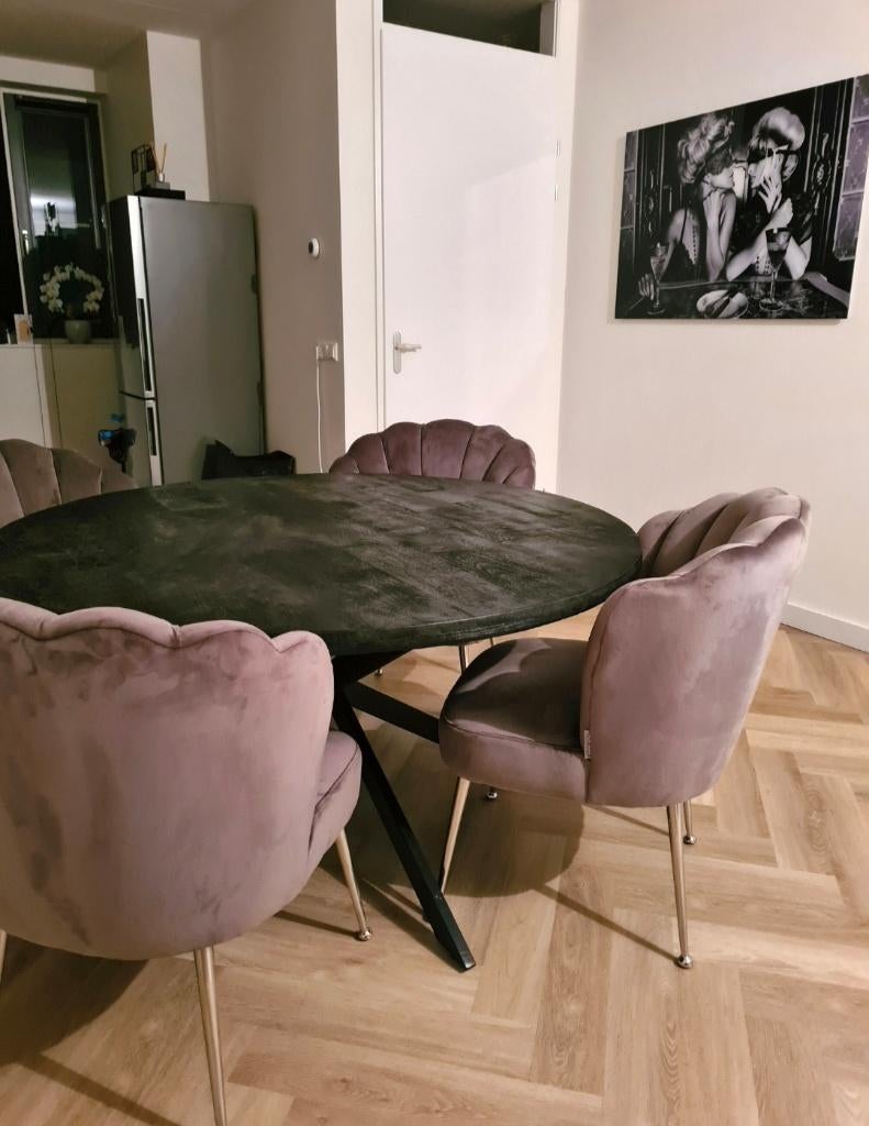 Mangohout eettafel rond circa 150cm, Huis en Inrichting, Ophalen, Rond, Zo goed als nieuw, 100 tot 150 cm