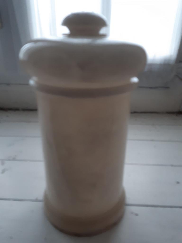 Marmeren pot, Enlèvement ou Envoi