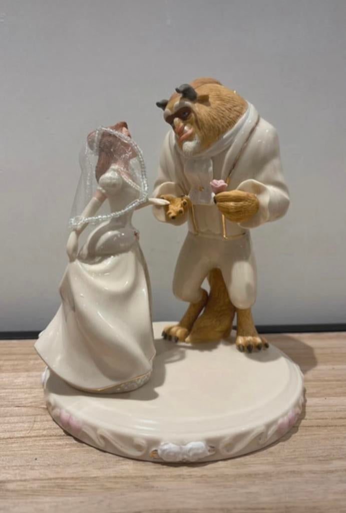 Disney belle and beast, Enlèvement ou Envoi, Comme neuf
