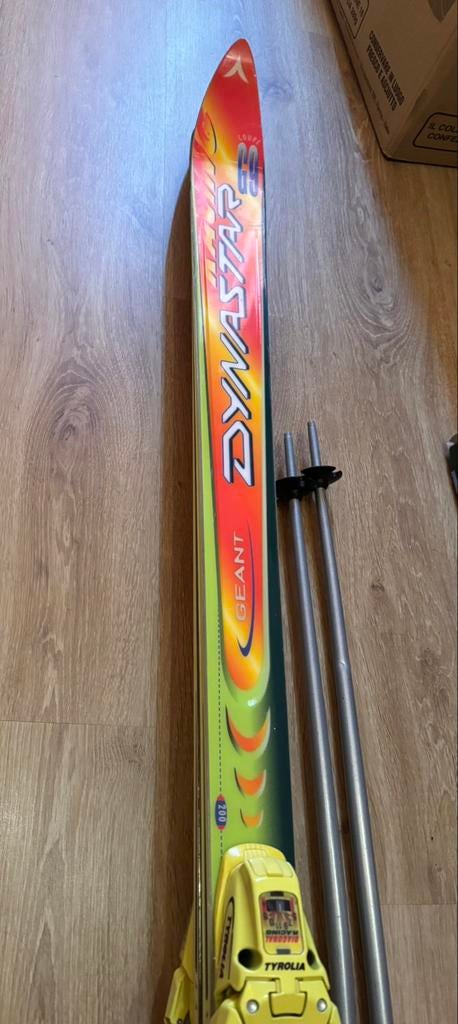 Ski avec bâton dynastar g09, Sport en Fitness, Ophalen, Zo goed als nieuw, Ski