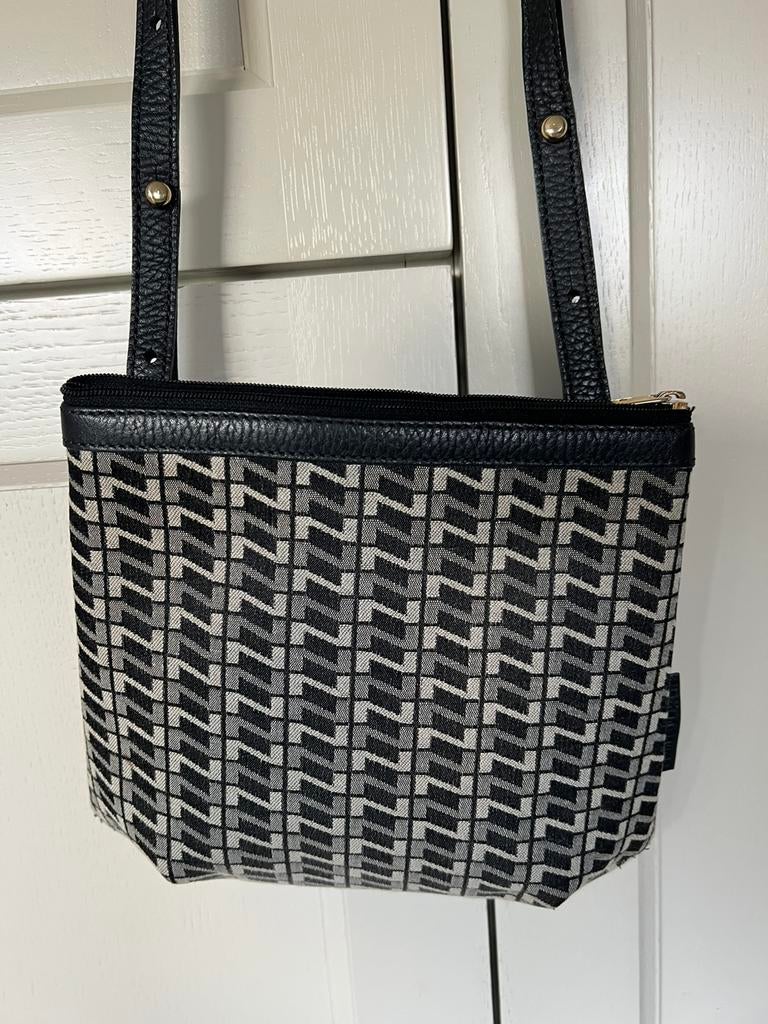 Sac à bandoulière Nathan - noir, Enlèvement ou Envoi, Noir, Sac à main