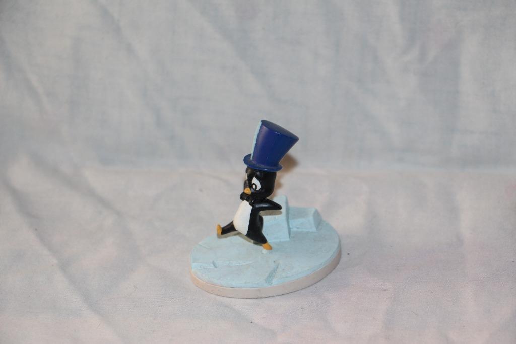 Figurine "Playboy Pingouin", Enlèvement, Comme neuf, TV, Figurine ou Poupée