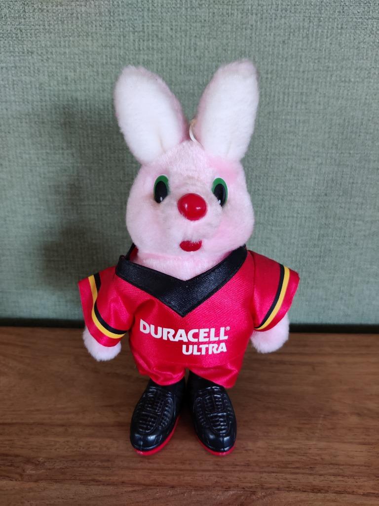 Duracell (Ultra) konijn met tenue van de rode duivels, Ophalen of Verzenden, Gebruikt