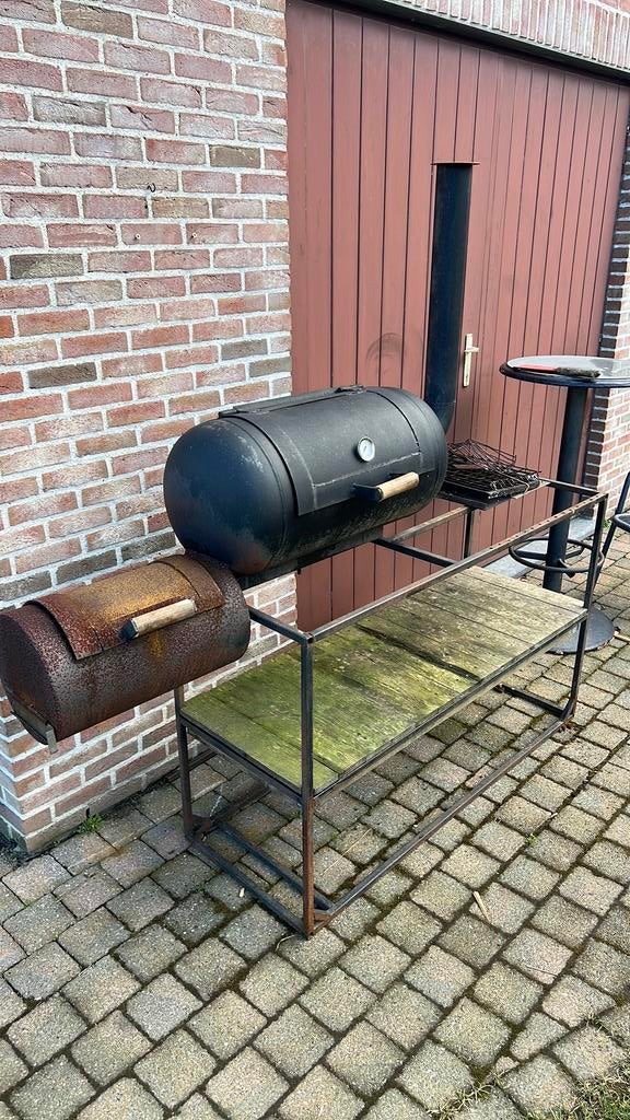 Bqq , ideaal om te grillen en te roken, Tuin en Terras, Ophalen, Gebruikt