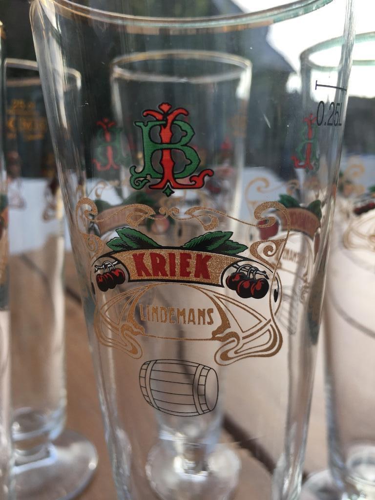 6 fluitglazen Lindemans Kriek-framboise-pecheresse, Ophalen