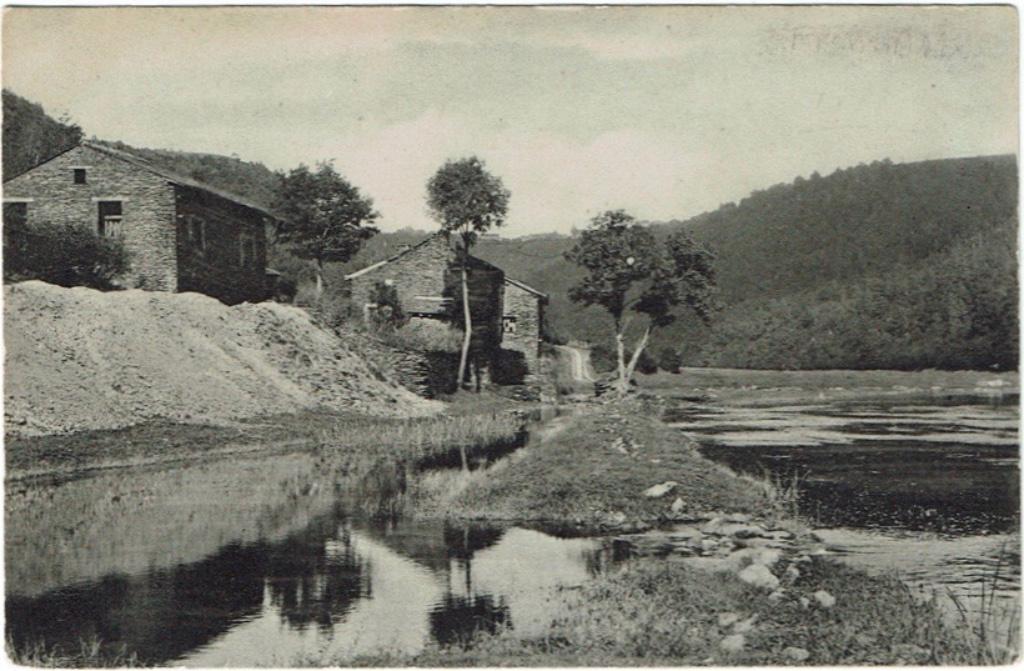 Carte postale ancienne Frahan La Semois, Envoi, Non affranchie, Luxembourg