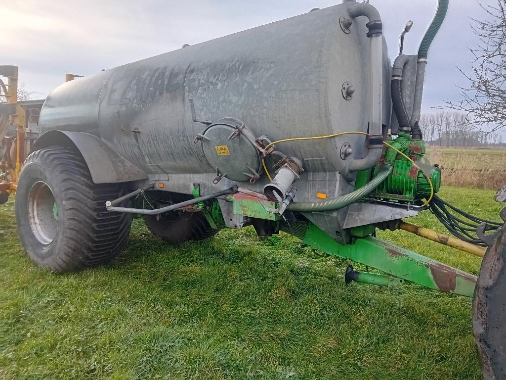 Dezwaef mesttank, Zakelijke goederen, Landbouw | Werktuigen, Ophalen, Akkerbouw, Gewasbescherming en Bemesting