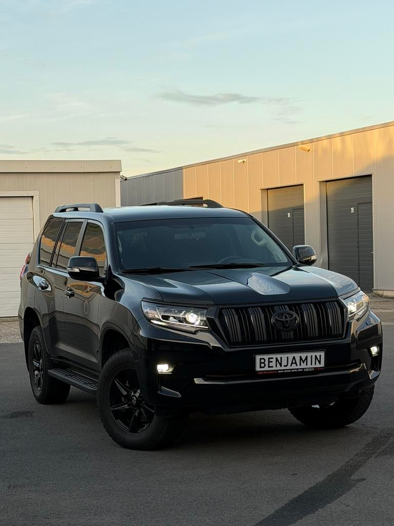 ZELDZAAM Toyota Land Cruiser 150 4.0 V6 Benzine Black Editio, Auto's, Toyota, Automaat, USB, 4000 cc, Zwart