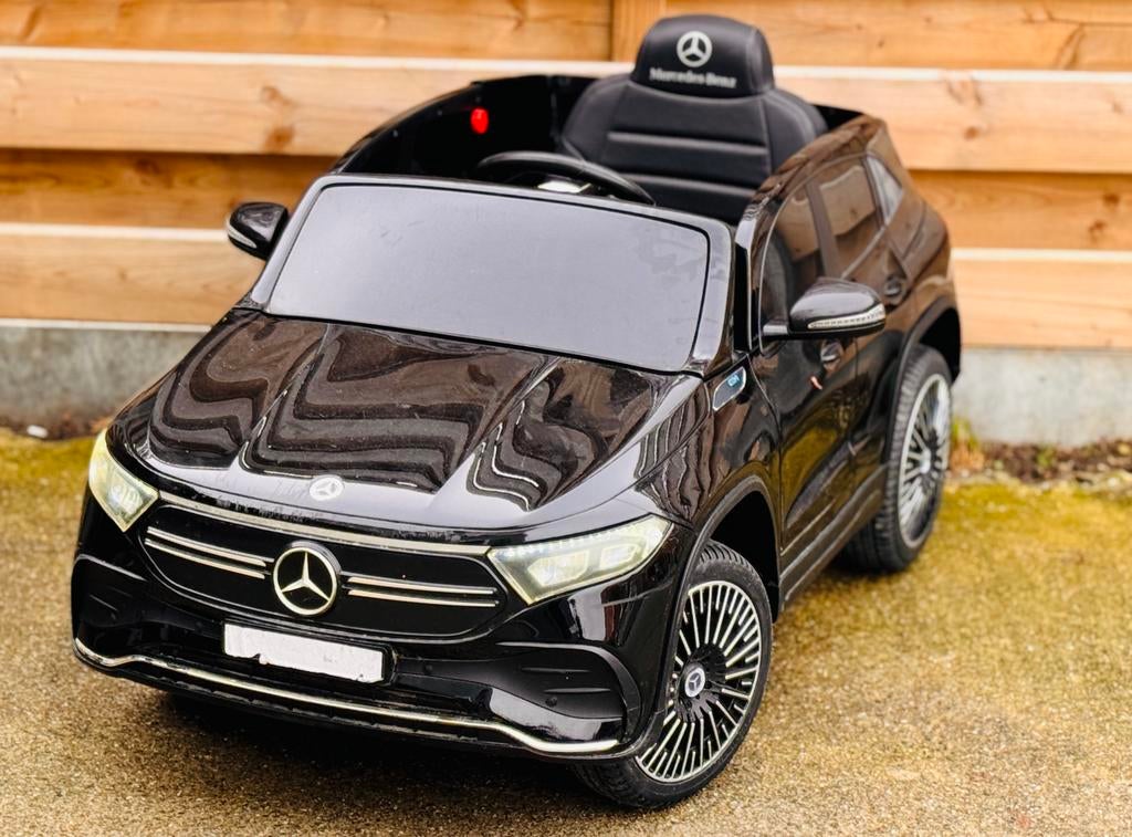 Elektriche kinderauto, Ophalen of Verzenden, Zo goed als nieuw
