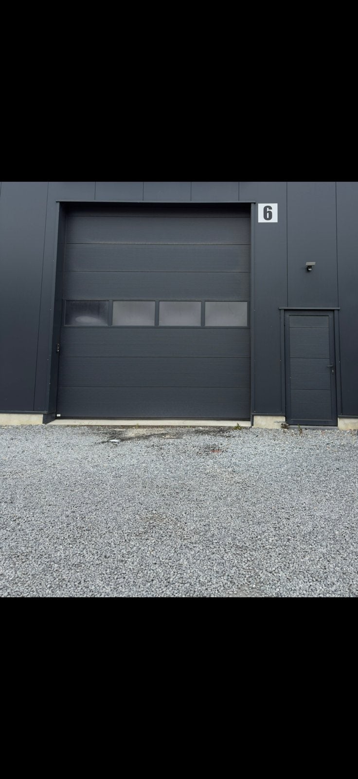 LOODS / BEDRIJFSRUIMTE TE HUUR – GEMEENSCHAPPELIJK GEBRUIK, Location, Espace commercial