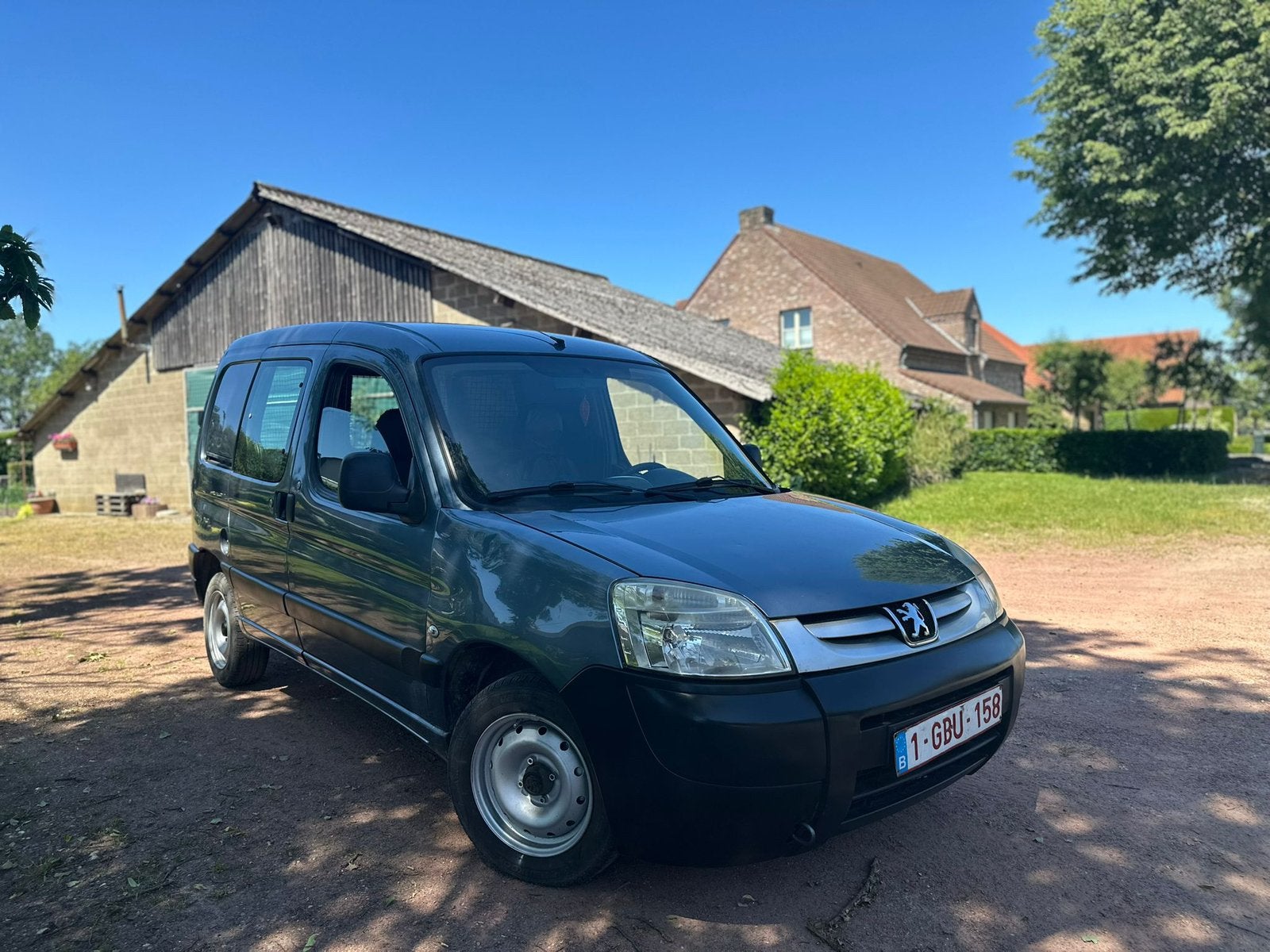 Peugeot partner 1.6 hdi lichte-vracht gekeurd voor verkoop, Argent ou Gris, 2 places, Boîte manuelle, Noir