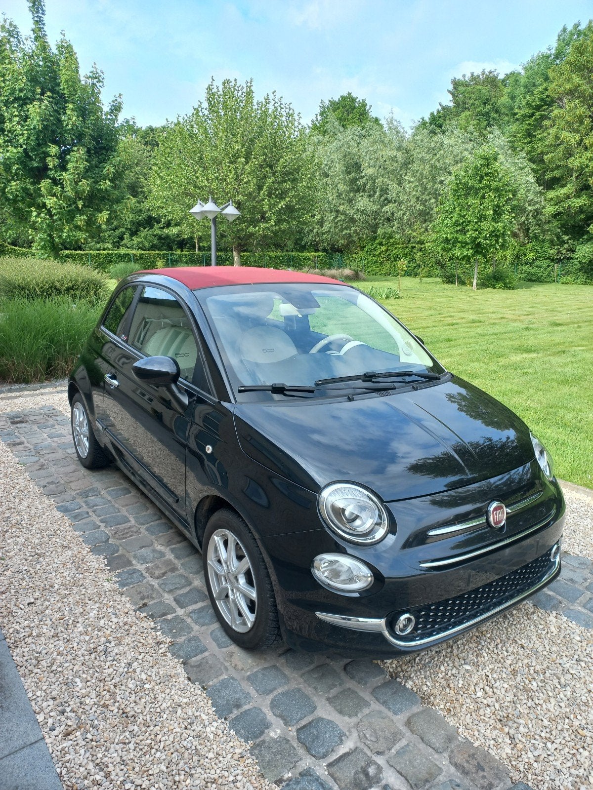 Fiat 500C 1.0 Hybrid | Perfect onderhouden, Voorwielaandrijving, 4 zetels, Beige, Multifunctioneel stuurwiel