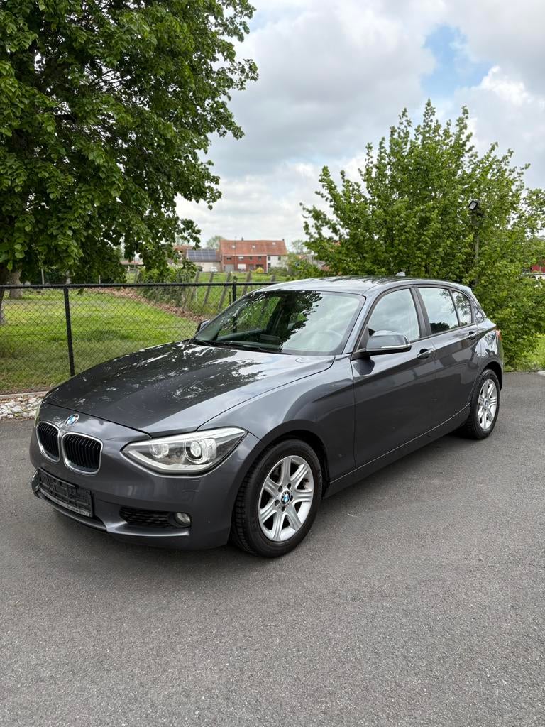 Bmw serie 1 2.0diesel  2012, Auto's, BMW, 1 Reeks, Diesel, Particulier, Airconditioning