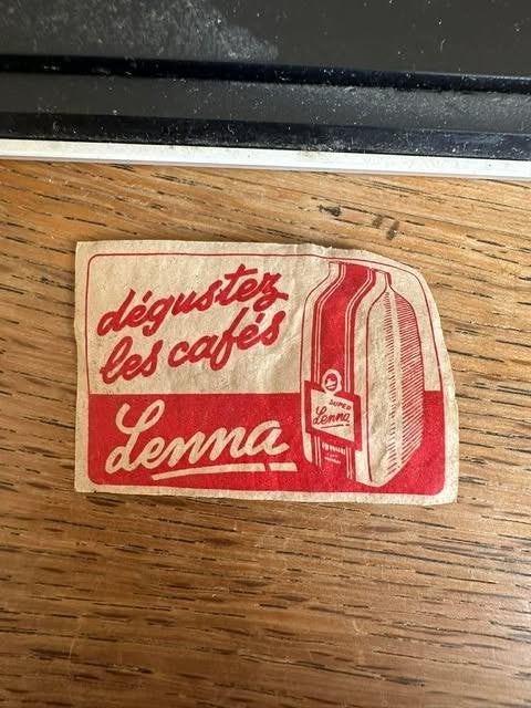 etiket label luciferdoos Lenna degustez les cafés, Verzamelen, Gebruikt, Ophalen of Verzenden, Info@lennk.lb, Info@lennaca.la