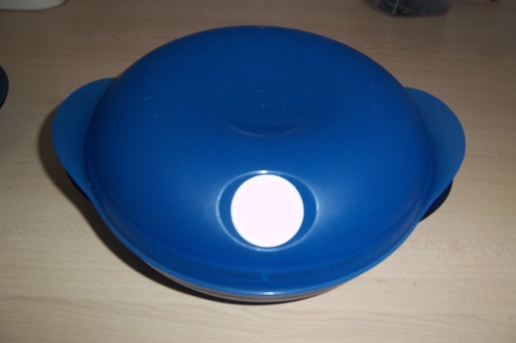 TUPPERWARE SPECIALE MAGNETRON, Huis en Inrichting, Keuken | Tupperware, Ophalen of Verzenden, Zo goed als nieuw, Blauw