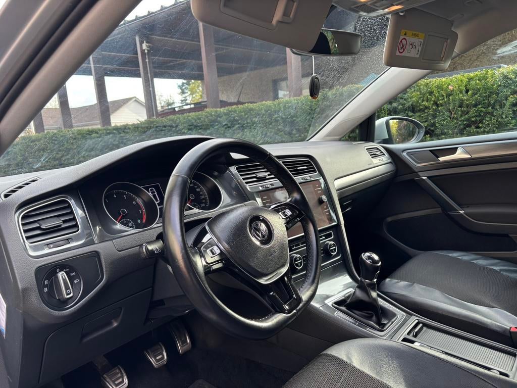 Golf variant  2019 bluemotion, Voorwielaandrijving, Stof, 4 cilinders, CNG (Aardgas)