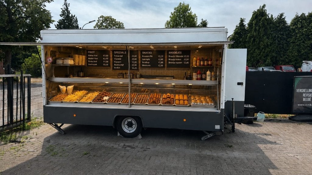 Aanhangwagen Borco Höhns - foodtruck - frietkraam !!!, Zakelijke goederen, Stock en Retail | Verkoopwagens, Ophalen