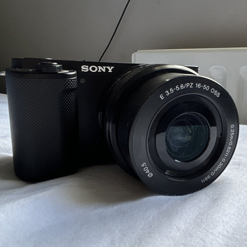 Appareil photo Sony ZV-E10 + objectif PZ OSS 16-50 mm, TV, Hi-fi & Vidéo, Appareils photo numériques, Comme neuf, Sony, Enlèvement ou Envoi