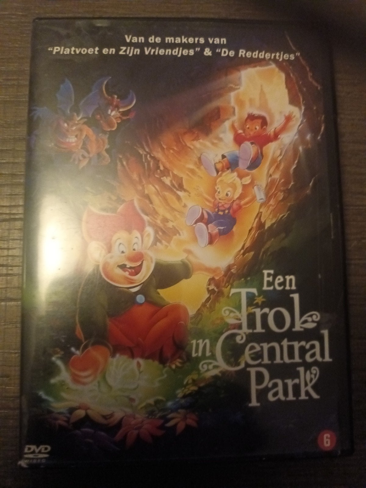 dvd Een trol in central park, Cd's en Dvd's, Dvd's | Avontuur, Ophalen of Verzenden