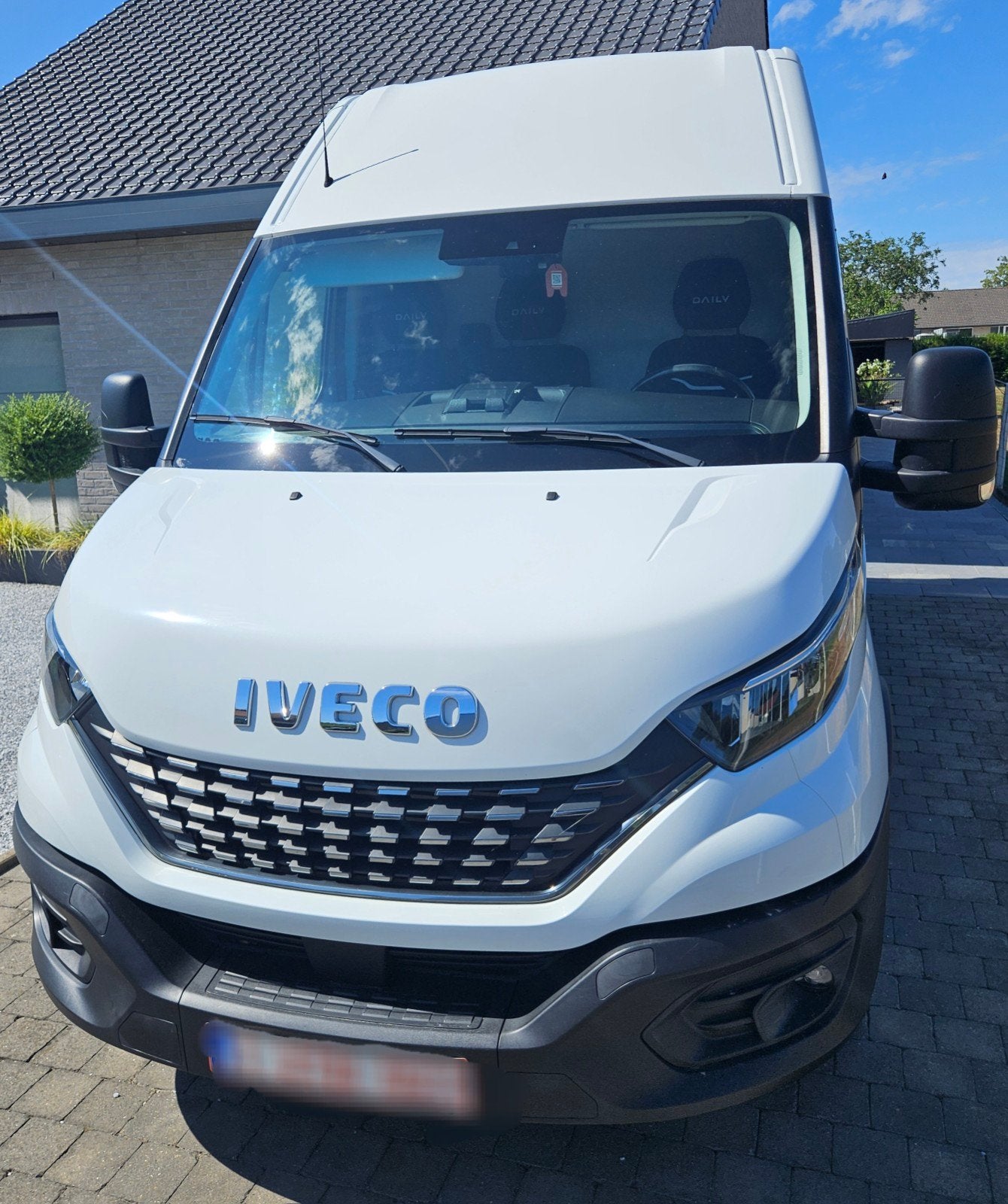 iveco daily hi matic 3.0 180, Auto's, Bestelwagens en Lichte vracht, Automaat, Iveco, Wit, Bedrijf