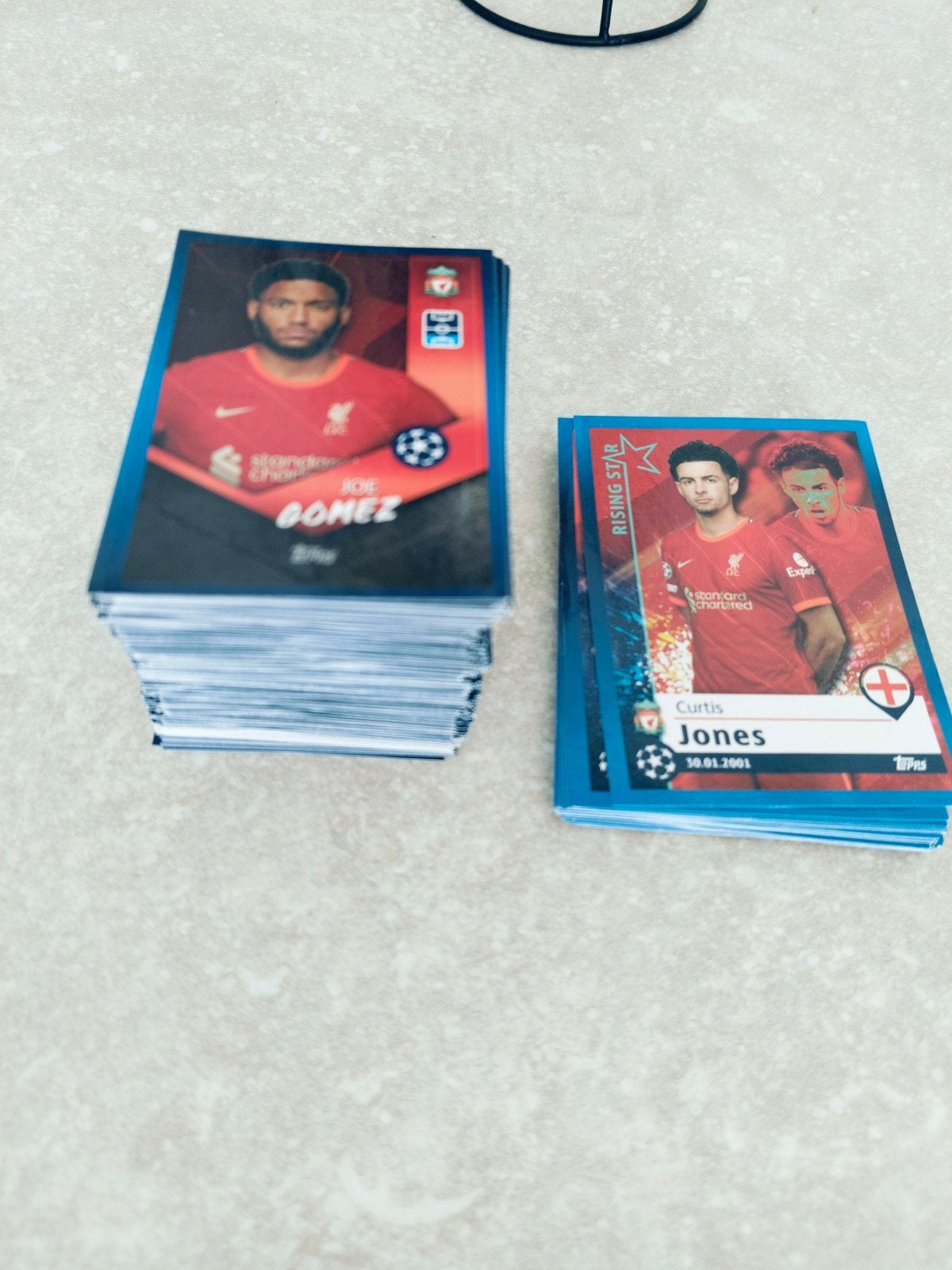 337 verschillende Topps Champions League stickers 2021-2022, Enlèvement ou Envoi