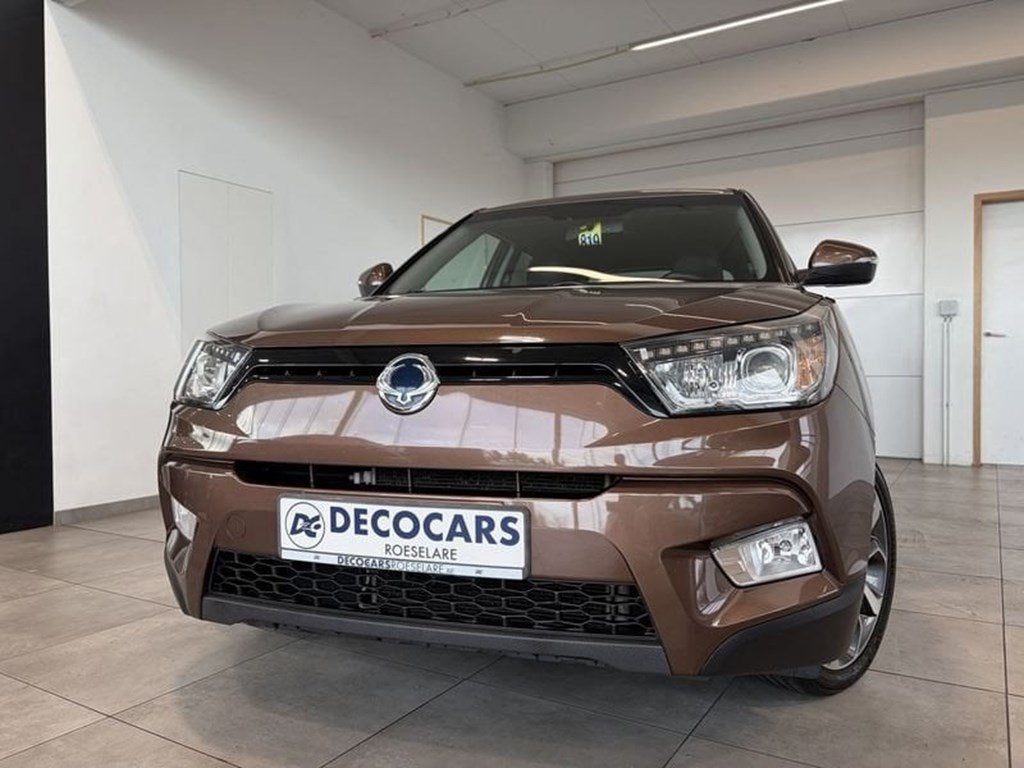 SsangYong Tivoli Navigatie / Camera / Airco / Bluetooth, Autos, 94 kW, Achat, Euro 6, Boîte manuelle