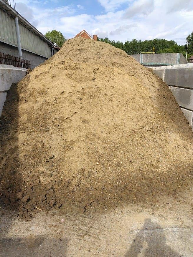 Gratis gezeefde grond 15 mm., Ophalen, Gebruikt