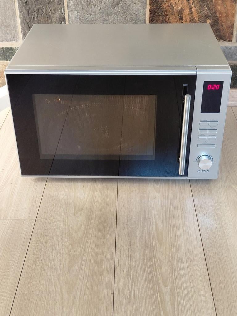 Microgolfoven Quigg MG10-B, Elektronische apparatuur, Microgolfovens, Ophalen, Grill, Microgolfoven, Draaiplateau