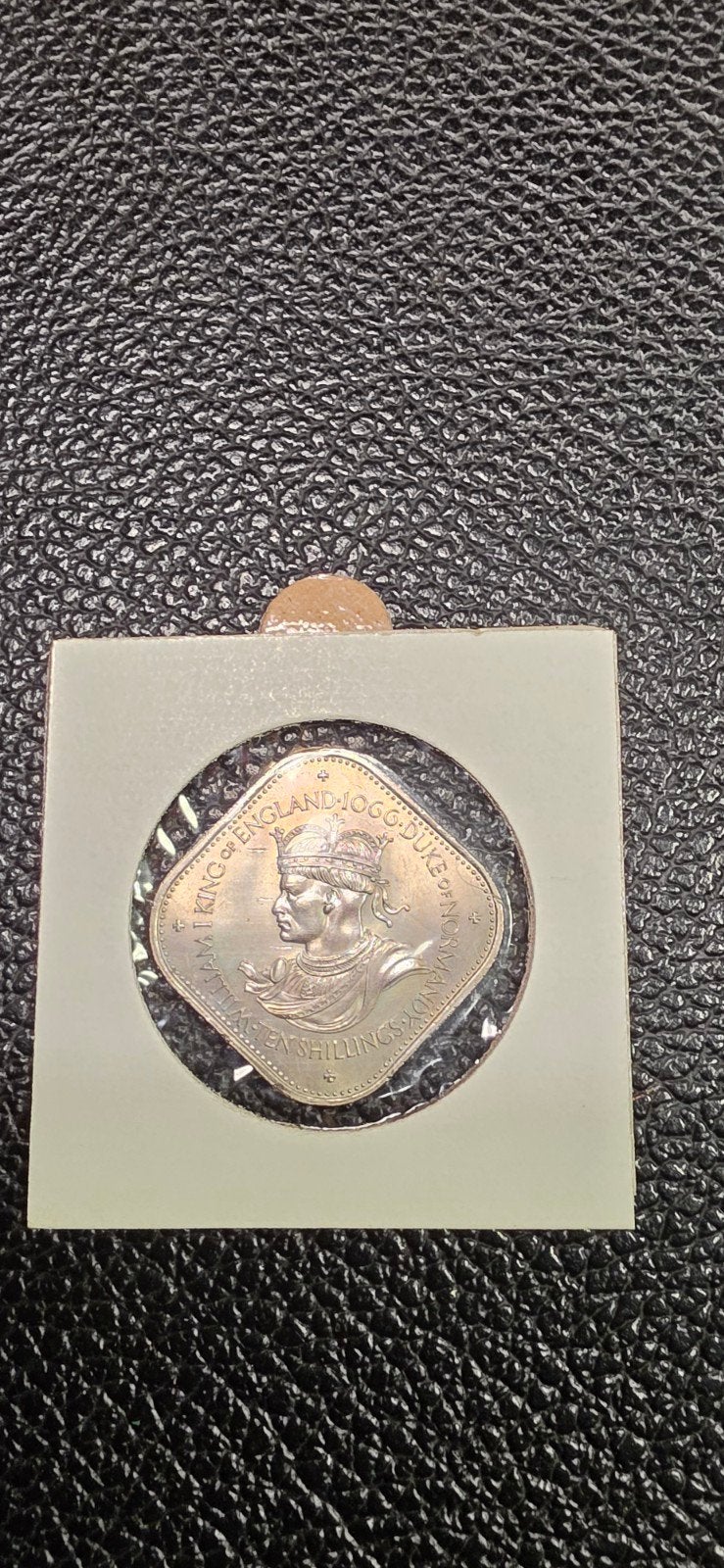 Guernsey ten Shilling 1966 unc, Timbres & Monnaies, Enlèvement ou Envoi