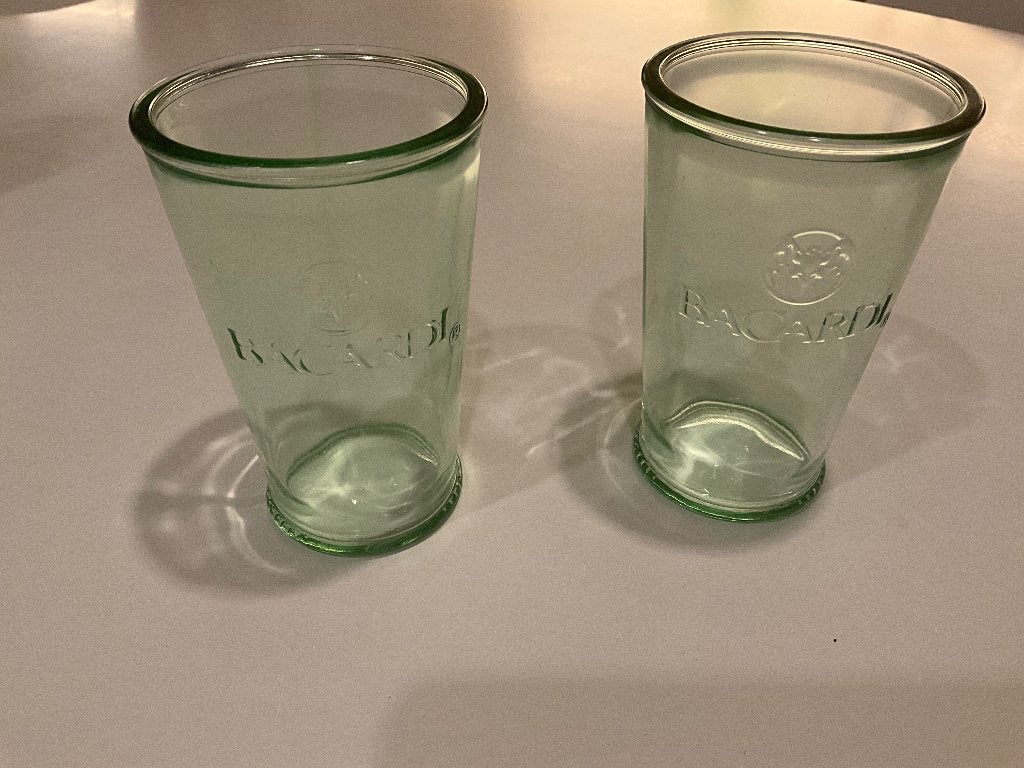 2 Bacardi glazen model 5, Verzamelen, Ophalen of Verzenden, Zo goed als nieuw, Gebruiksvoorwerp