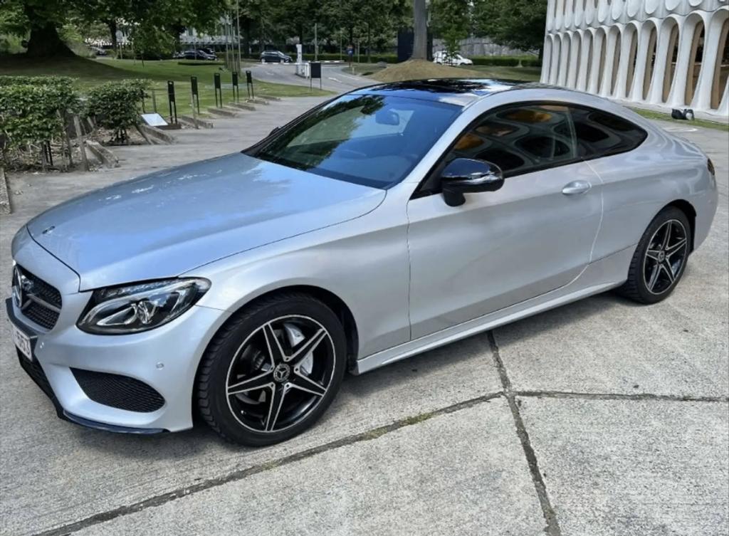 Mercedes-Benz C 180 Coupe Sport, Autos, Cuir, Argent ou Gris, Achat, 105 kW