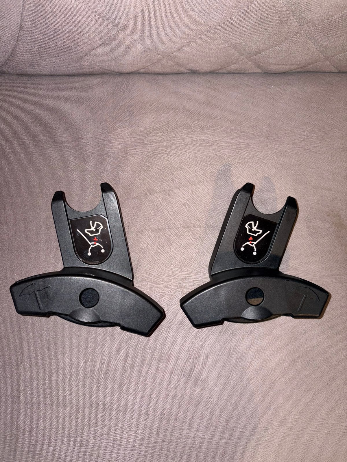 Adaptateurs pour siège auto pour Yoyo, Enfants & Bébés, Enlèvement, Comme neuf, Poussette combi, Autres marques