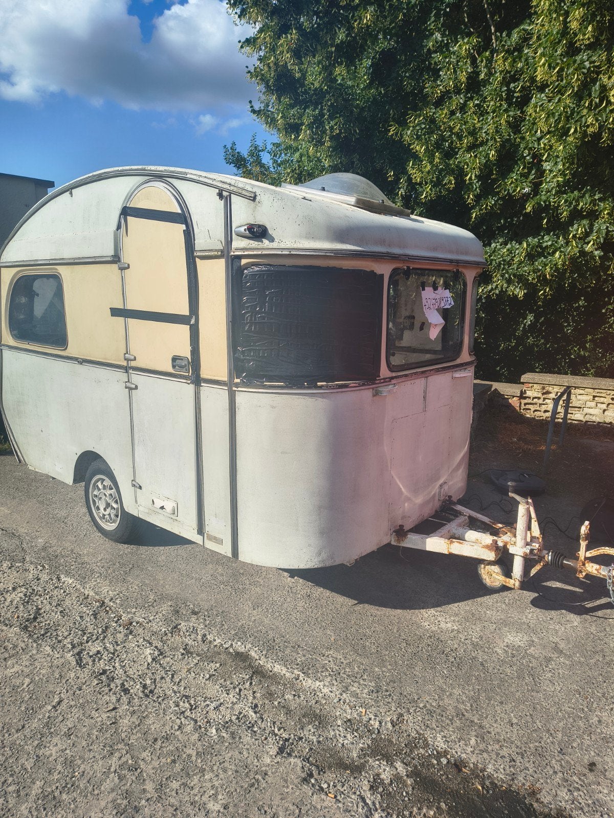 Constructam, Caravans en Kamperen, Caravans
