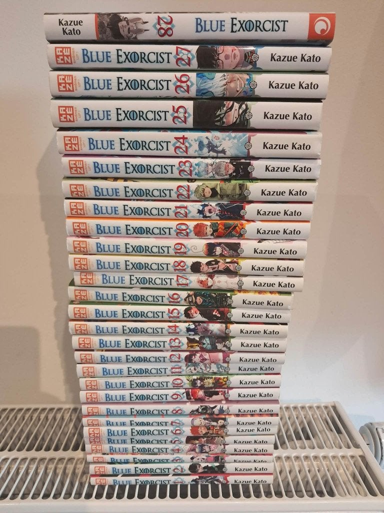 Blue Exorcist 1 a 28 + jaquette Crunchyroll 1 a 27, Boeken, Meerdere comics, Ophalen of Verzenden, Gelezen, Japan (Manga)