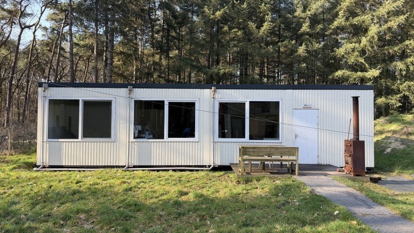 Nette woonunit 83 m2 met extra materiaalschuur 31m2, Ophalen