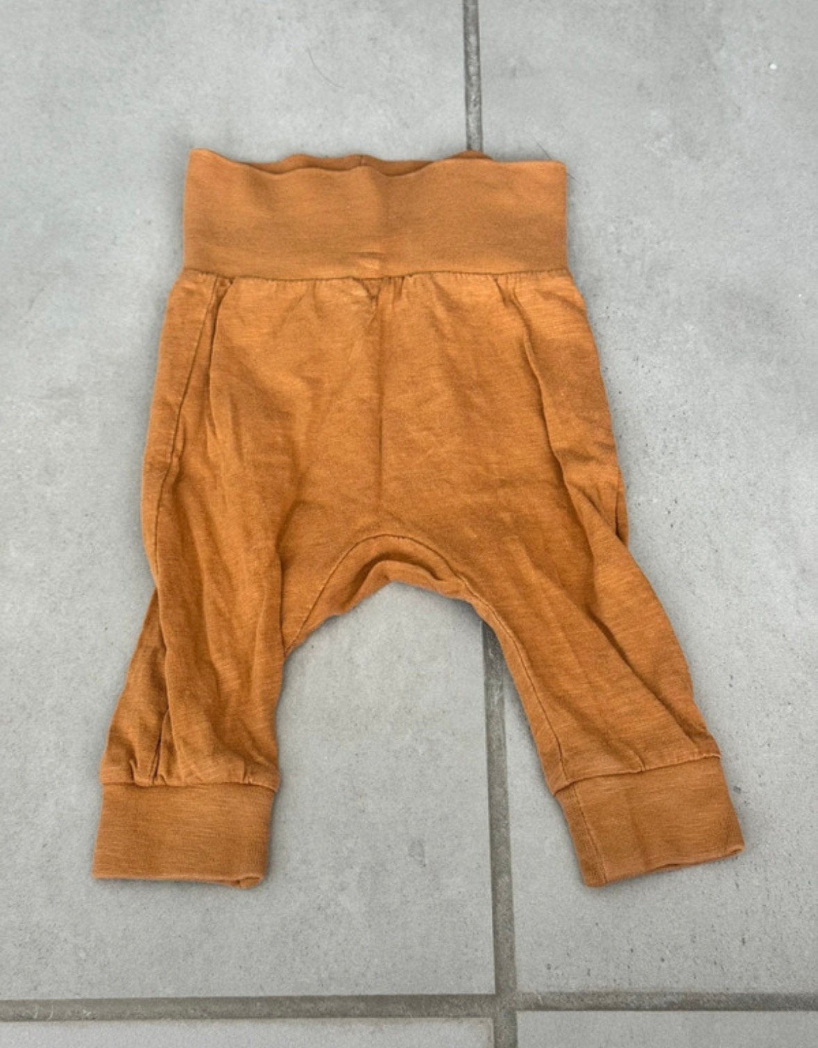 Leggin H&M maat 62, Enfants & Bébés, Vêtements de bébé | Taille 62, Enlèvement ou Envoi, Comme neuf, Garçon, Pantalon