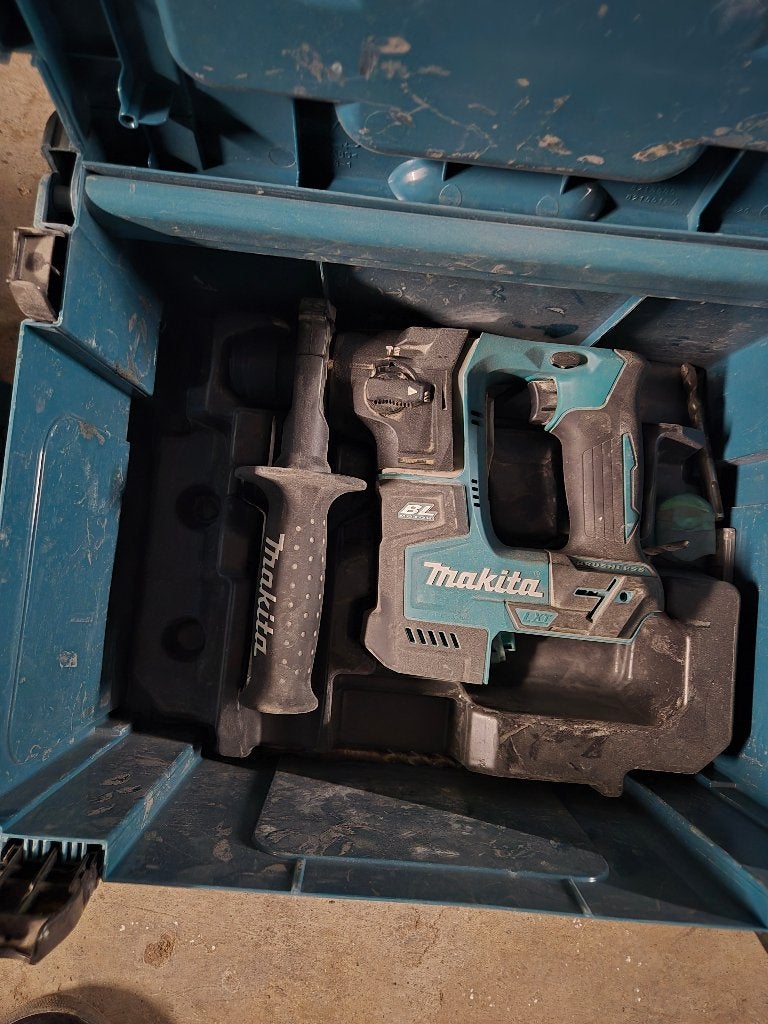 Makita, Doe-het-zelf en Bouw, Ophalen