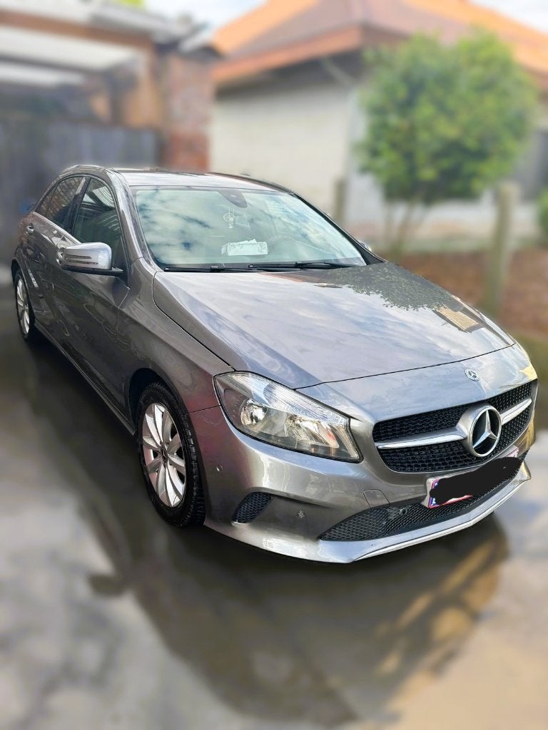 Mercedes Benz A 180d, Auto's, Automaat, Achterwielaandrijving, 1865 kg, Leder en Stof