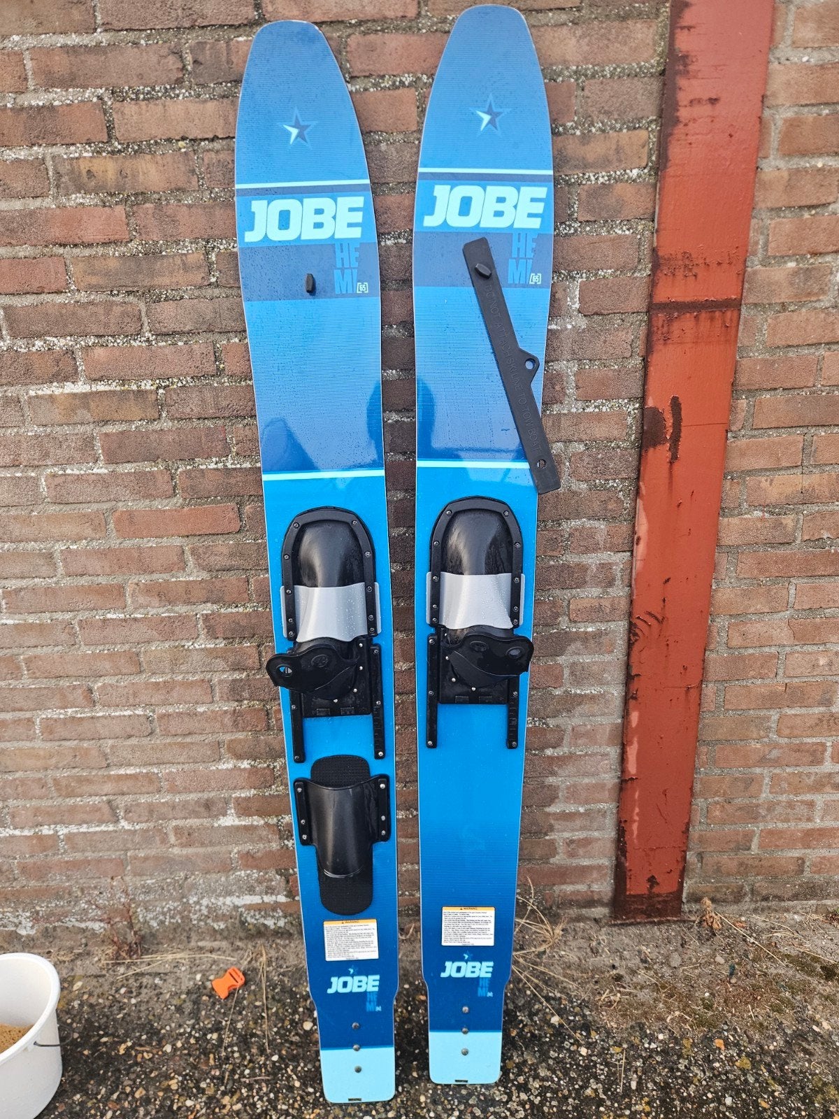 Waterskies Jobe Hemi Combo 65 inch met nieuw waterskitouw, Watersport en Boten, Waterski's, Ophalen, Met skitouw, Waterski's, 160 cm of meer