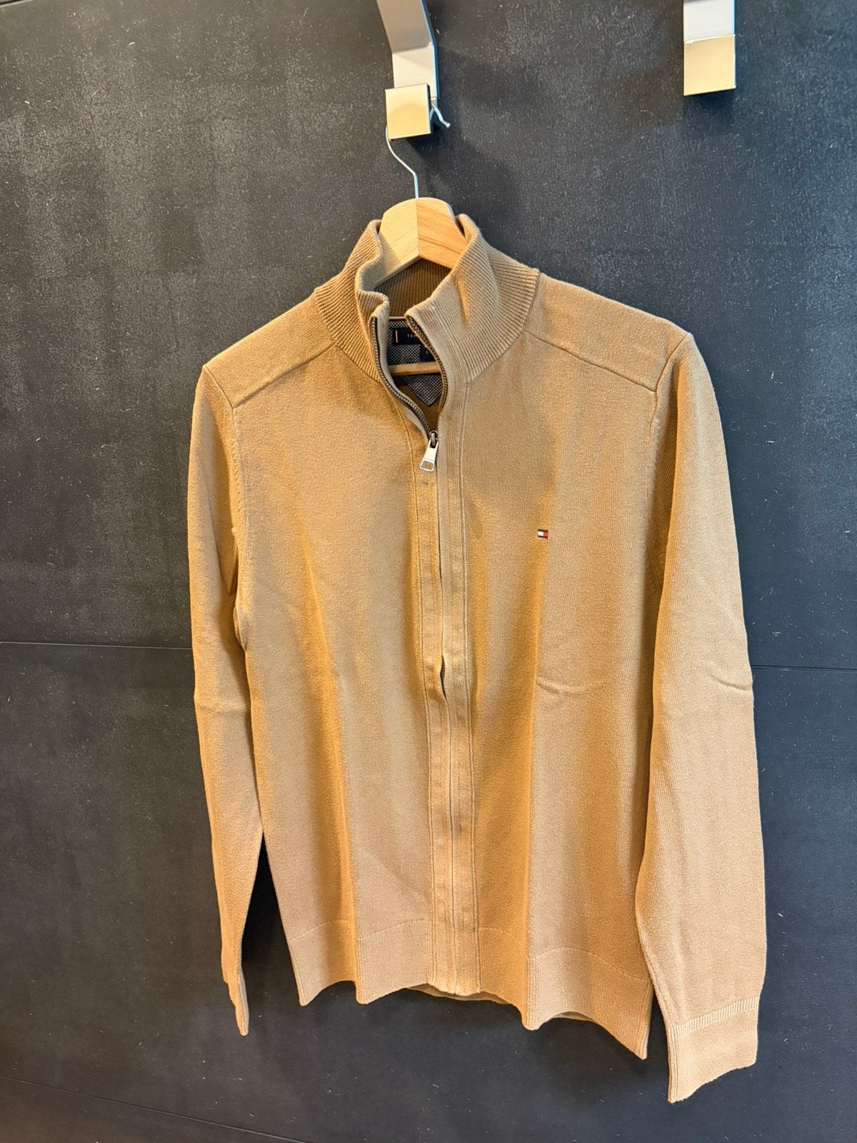 Trui Tommy Hilfiger, Kleding | Heren, Ophalen of Verzenden, Zo goed als nieuw, Maat 46 (S) of kleiner