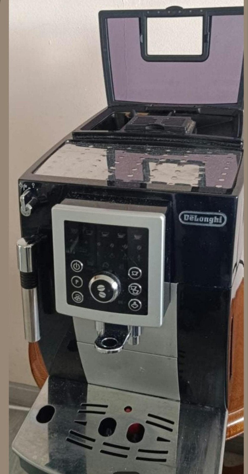 Delonghi, Electroménager, Réservoir d'eau amovible, Combiné, Café moulu, Utilisé